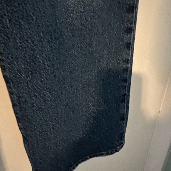 Levi's Button-fly Ribcage Straight Ankle Jeans - Picture 5 of 5